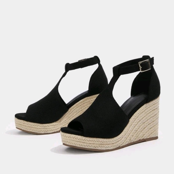 Sexy black  wedges - Picture 2 of 4